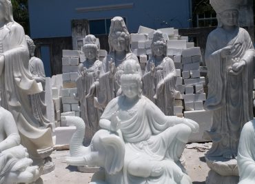 Ý nghĩa tượng Phật đá trong phong thủy